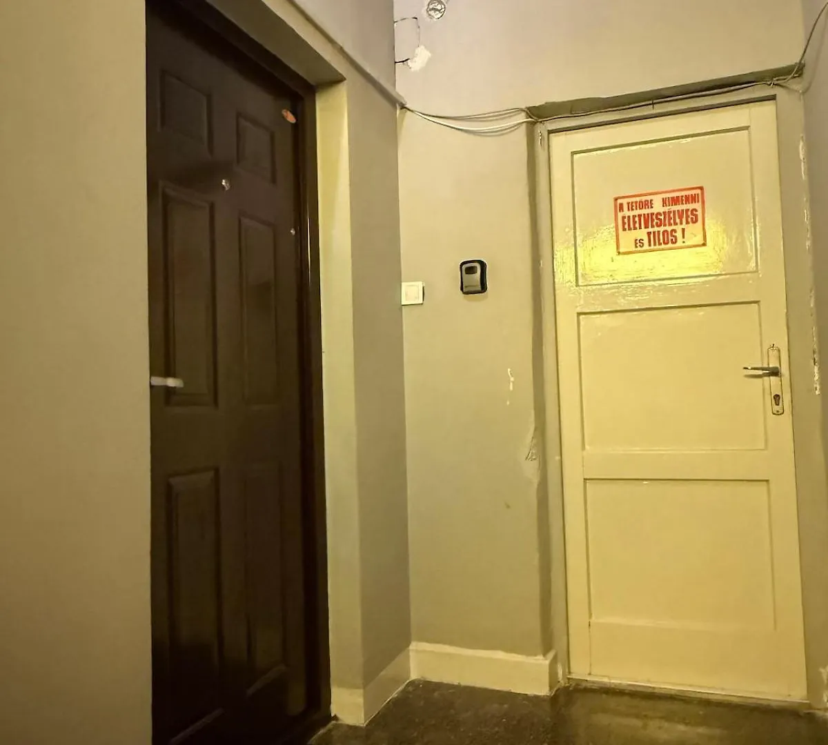 Small Flat Next To The Spa 埃格尔 公寓